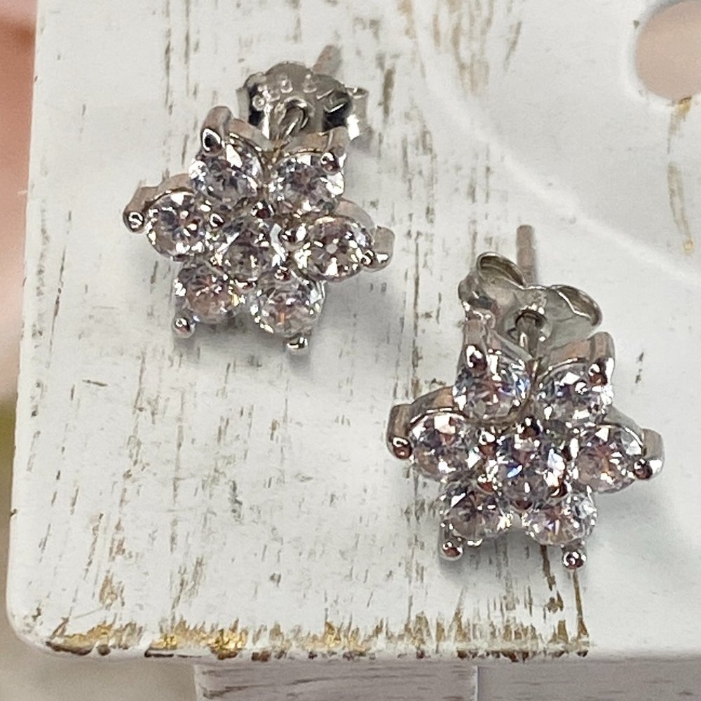 Sterling Silver Star Cubic Zirconia Stud Earrings - Picture 4 of 9
